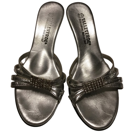 Valleverde Moda Comoda Italian Kitten Heels - Picture 3 of 7